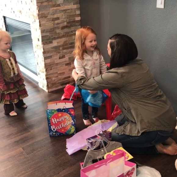 Meet your Posher, Dannie - Picture 2 of 2